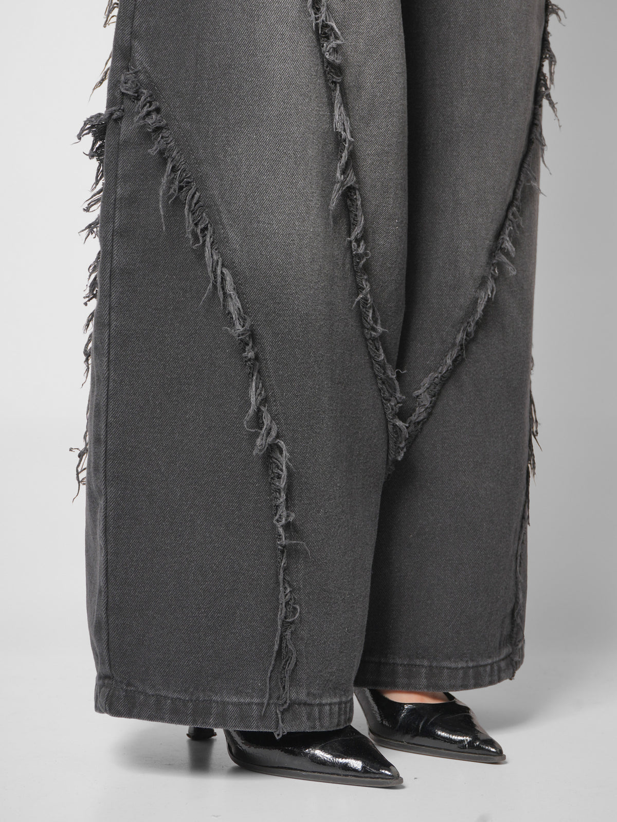 WIDE LEG URBAN JEAN